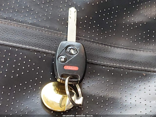 46026846 :رقم المزاد ، JHMGE8H4XAS006527 vin ، 2010 Honda Fit Sport مزاد بيع