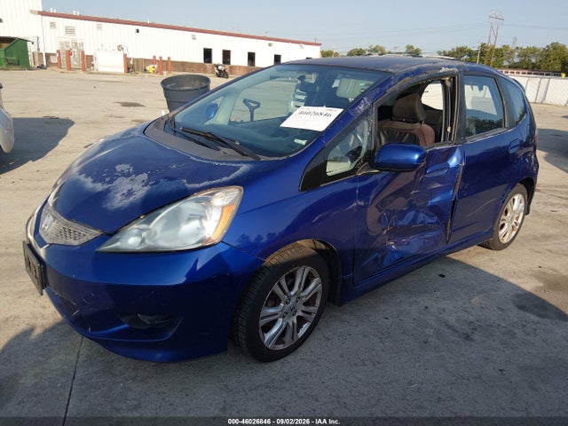 2010 Honda Fit Sport მანქანა იყიდება აუქციონზე, vin: JHMGE8H4XAS006527, აუქციონის ნომერი: 46026846