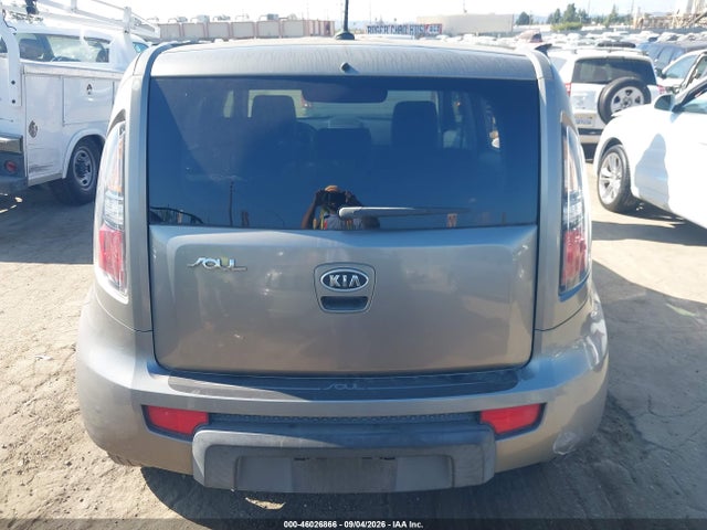 2010 Kia Soul + მანქანა იყიდება აუქციონზე, vin: KNDJT2A22A7166956, აუქციონის ნომერი: 46026866