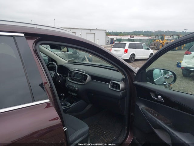 46026900 :رقم المزاد ، 5XYPGDA36GG026388 vin ، 2016 Kia Sorento 2.4l Lx مزاد بيع