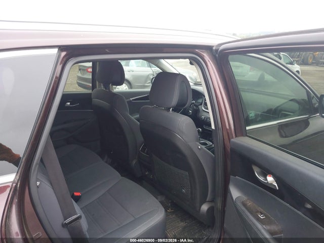 46026900 :رقم المزاد ، 5XYPGDA36GG026388 vin ، 2016 Kia Sorento 2.4l Lx مزاد بيع