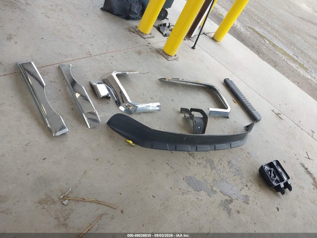46026935 :رقم المزاد ، 1FD8W3BT4FED46702 vin ، 2015 Ford F-350 Xlt مزاد بيع