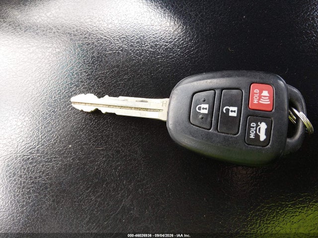 Toyota CAMRY LE 2016 4T4BF1FK3GR557530 Image 11