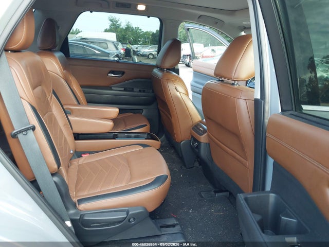 2022 Nissan Pathfinder Platinum 4wd მანქანა იყიდება აუქციონზე, vin: 5N1DR3DK7NC228194, აუქციონის ნომერი: 46026954