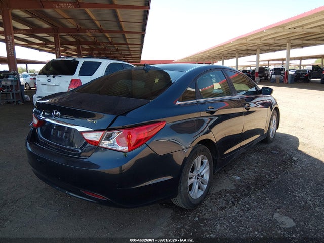 2013 Hyundai Sonata Gls მანქანა იყიდება აუქციონზე, vin: 5NPEB4AC8DH700700, აუქციონის ნომერი: 46026961
