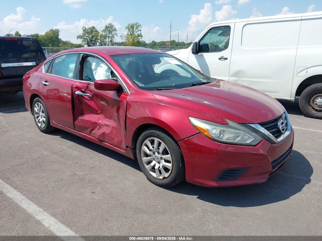 2016 Nissan Altima 2.5 S მანქანა იყიდება აუქციონზე, vin: 1N4AL3AP3GC268998, აუქციონის ნომერი: 46026979