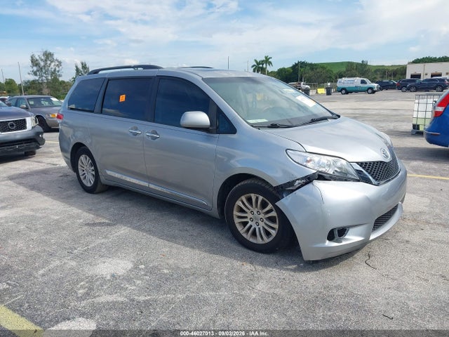 Продажа на аукционе авто 2012 Toyota Sienna Xle V6 8 Passenger, vin: 5TDYK3DC3CS181843, номер лота: 46027013
