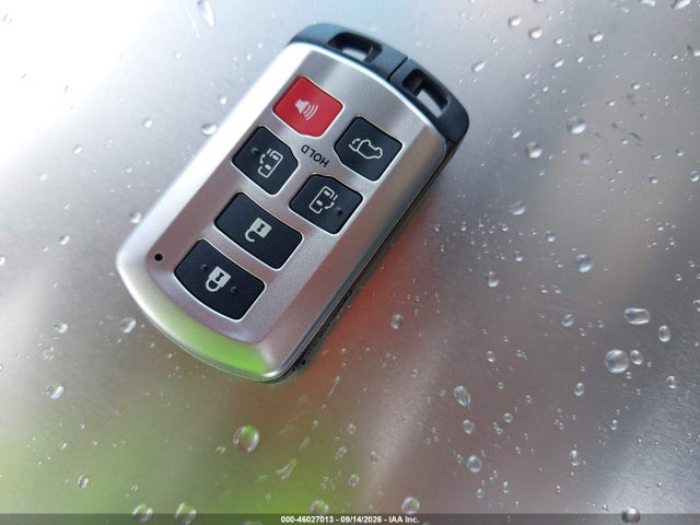 Продаж на аукціоні авто 2012 Toyota Sienna Xle V6 8 Passenger, vin: 5TDYK3DC3CS181843, номер лоту: 46027013