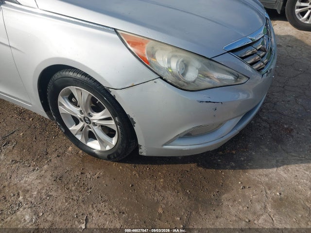 Продажа на аукционе авто 2011 Hyundai Sonata Limited, vin: 5NPEC4ACXBH281324, номер лота: 46027047