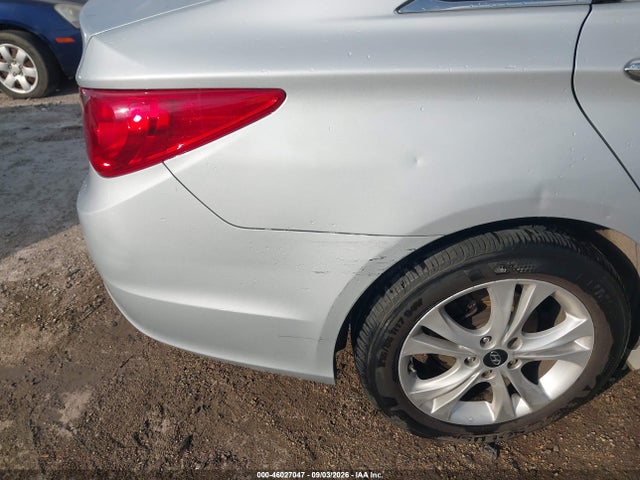 Продажа на аукционе авто 2011 Hyundai Sonata Limited, vin: 5NPEC4ACXBH281324, номер лота: 46027047