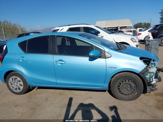 JTDKDTB33G1119204 Toyota Prius C One