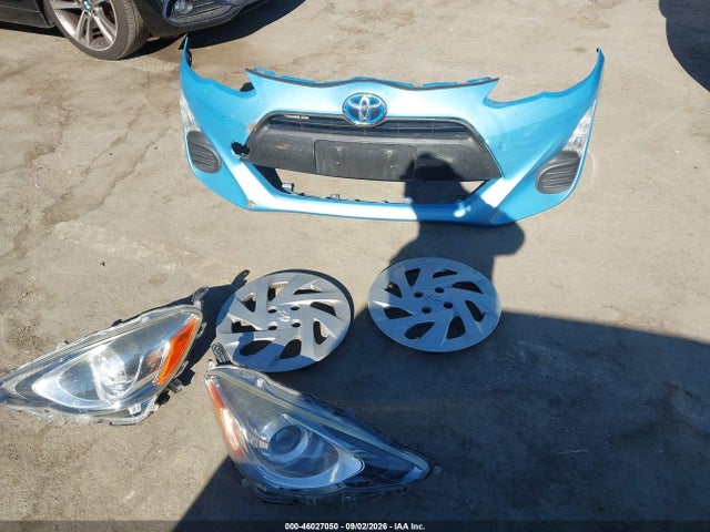 JTDKDTB33G1119204 Toyota Prius C One