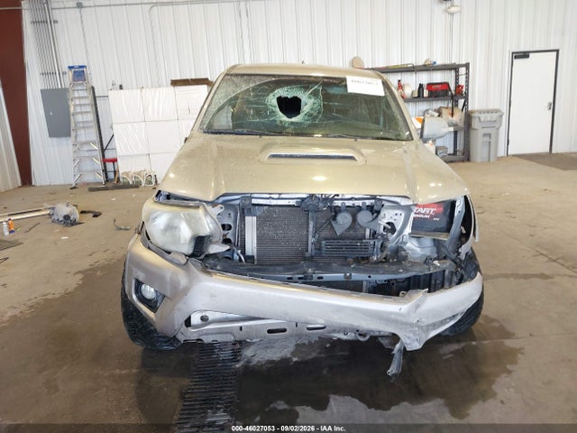 Продаж на аукціоні авто 2015 Toyota Tacoma Base V6, vin: 5TFUU4EN4FX117744, номер лоту: 46027053
