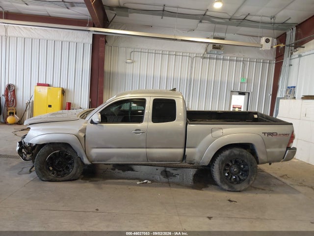 Продаж на аукціоні авто 2015 Toyota Tacoma Base V6, vin: 5TFUU4EN4FX117744, номер лоту: 46027053