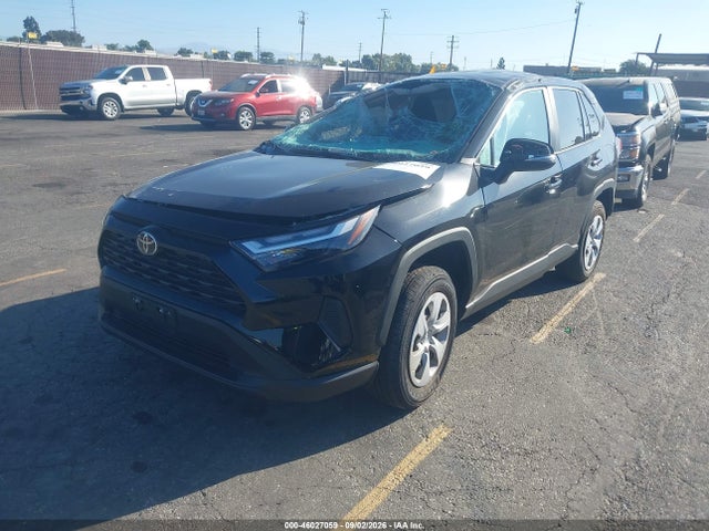 2T3K1RFV5SW439626 Toyota RAV4 LE