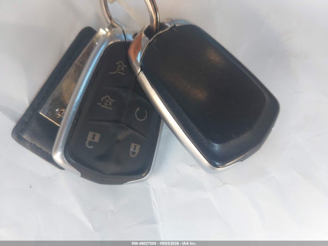 46027085 :رقم المزاد ، 1GYS4DKJ2JR248445 vin ، 2018 Cadillac Escalade Platinum مزاد بيع