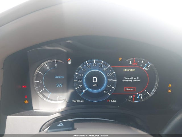 46027085 :رقم المزاد ، 1GYS4DKJ2JR248445 vin ، 2018 Cadillac Escalade Platinum مزاد بيع