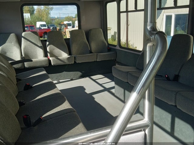 Ford F-450 Chassis Xl 2017 1FDAF4GT1HED72998 Image 7