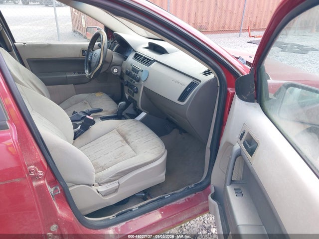 46027137 :رقم المزاد ، 1FAHP3FN6BW204276 vin ، 2011 Ford Focus Se مزاد بيع