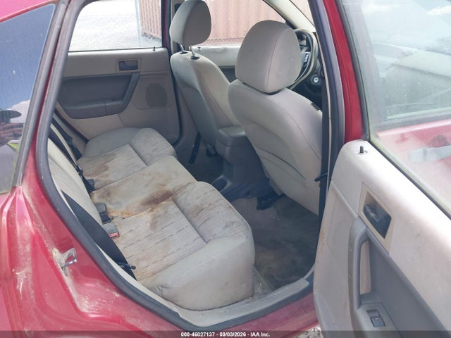 46027137 :رقم المزاد ، 1FAHP3FN6BW204276 vin ، 2011 Ford Focus Se مزاد بيع