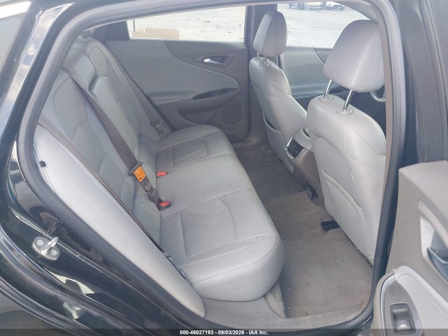 1G1ZE5ST0HF292117 Chevrolet MALIBU 1LT