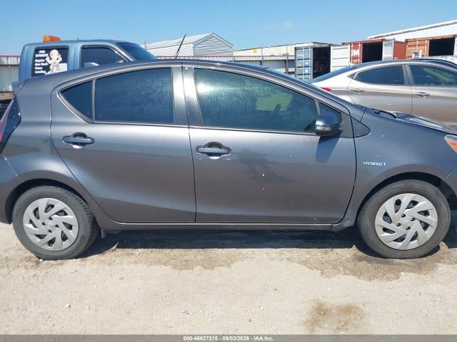 Продажа на аукционе авто 2016 Toyota Prius C Two, vin: JTDKDTB30G1130225, номер лота: 46027215