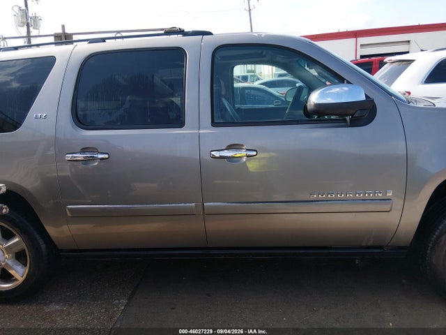 Aukcja sprzedaży 2008 Chevrolet Suburban 1500 Ltz, vin: 3GNFC16018G243362, numer aukcji: 46027229
