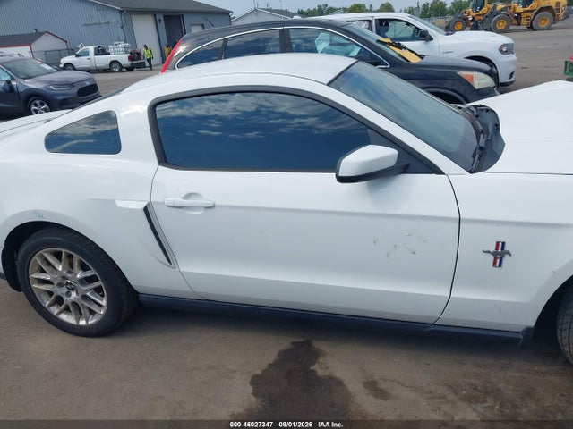 Продаж на аукціоні авто 2012 Ford Mustang V6 Premium, vin: 1ZVBP8AM9C5209584, номер лоту: 46027347