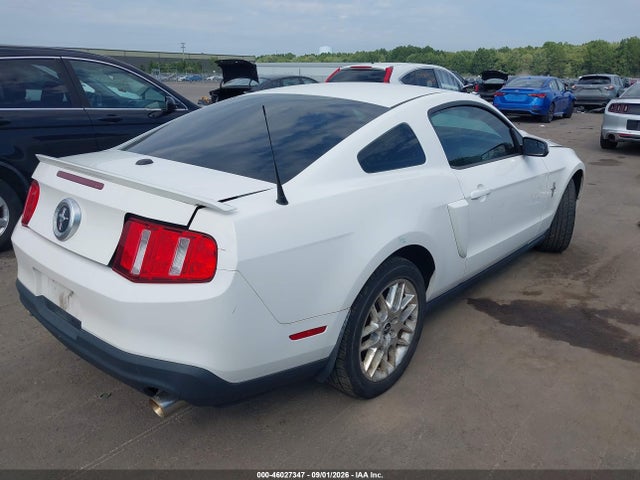 Продаж на аукціоні авто 2012 Ford Mustang V6 Premium, vin: 1ZVBP8AM9C5209584, номер лоту: 46027347