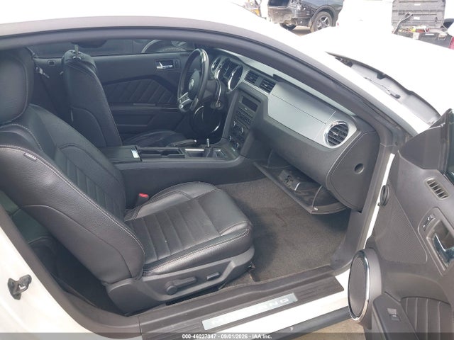 Продаж на аукціоні авто 2012 Ford Mustang V6 Premium, vin: 1ZVBP8AM9C5209584, номер лоту: 46027347