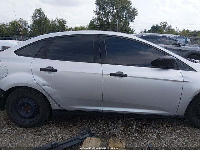 Продажа на аукционе авто 2018 Ford Focus S, vin: 1FADP3E24JL264854, номер лота: 46027379