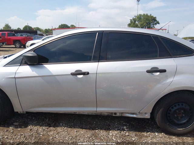 Продажа на аукционе авто 2018 Ford Focus S, vin: 1FADP3E24JL264854, номер лота: 46027379