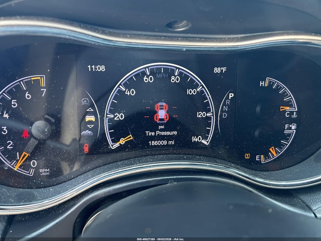 46027385 :رقم المزاد ، 1C4RJFBG4HC794352 vin ، 2017 Jeep Grand Cherokee Limited 4x4 مزاد بيع