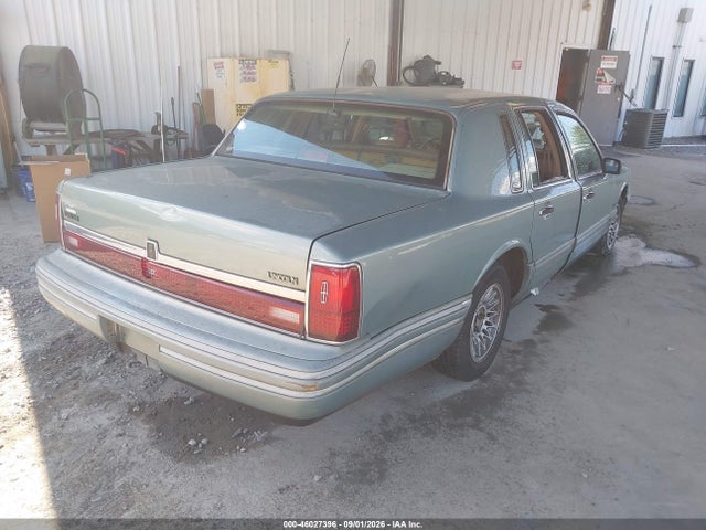 Продаж на аукціоні авто 1994 Lincoln Town Car Signature/tournament, vin: 1LNLM82W6RY645859, номер лоту: 46027396