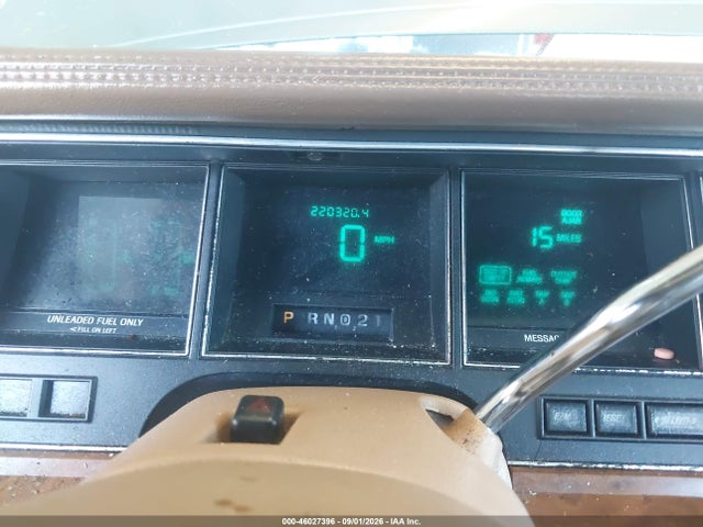Продаж на аукціоні авто 1994 Lincoln Town Car Signature/tournament, vin: 1LNLM82W6RY645859, номер лоту: 46027396