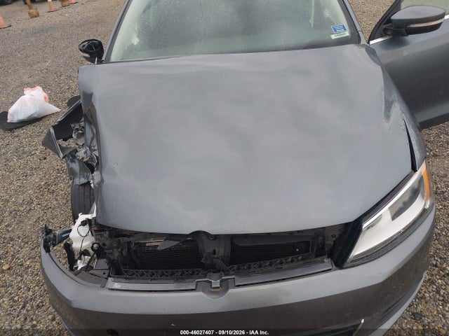 2014 Volkswagen Jetta 1.8t Se მანქანა იყიდება აუქციონზე, vin: 3VWD07AJ5EM336200, აუქციონის ნომერი: 46027407