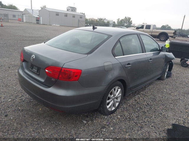 2014 Volkswagen Jetta 1.8t Se მანქანა იყიდება აუქციონზე, vin: 3VWD07AJ5EM336200, აუქციონის ნომერი: 46027407