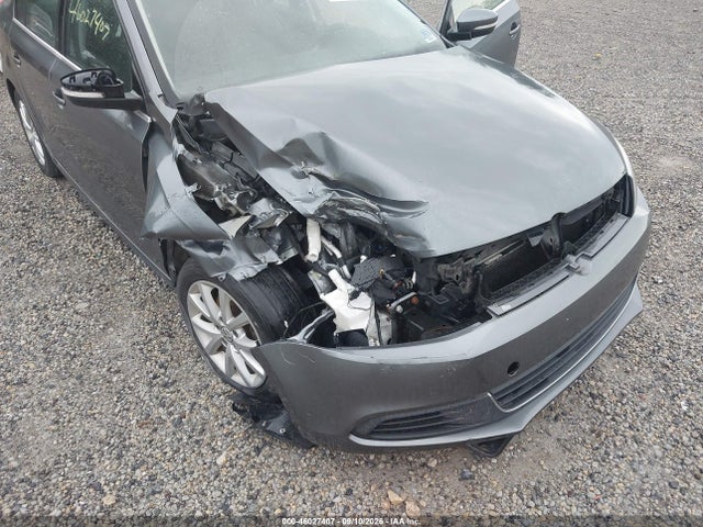 2014 Volkswagen Jetta 1.8t Se მანქანა იყიდება აუქციონზე, vin: 3VWD07AJ5EM336200, აუქციონის ნომერი: 46027407