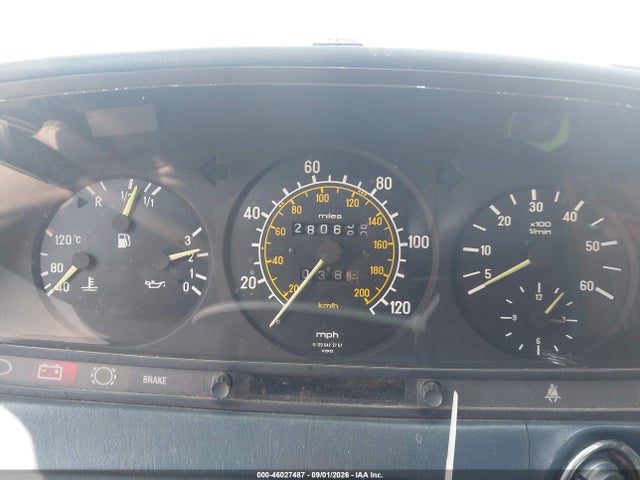 1985 Mercedes-benz 300 Cdt მანქანა იყიდება აუქციონზე, vin: WDBAB53A5FA245314, აუქციონის ნომერი: 46027487