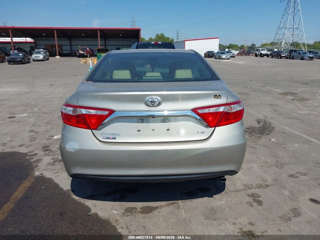2016 Toyota Camry Le მანქანა იყიდება აუქციონზე, vin: 4T4BF1FK8GR517539, აუქციონის ნომერი: 46027514