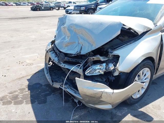2016 Toyota Camry Le მანქანა იყიდება აუქციონზე, vin: 4T4BF1FK8GR517539, აუქციონის ნომერი: 46027514