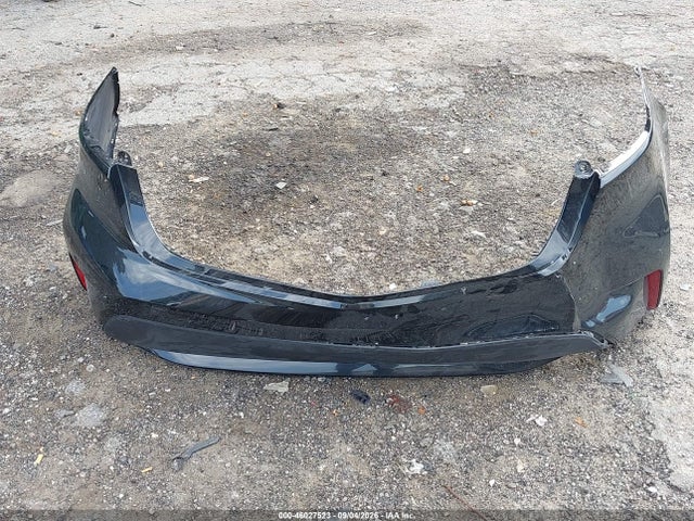 46027523 :رقم المزاد ، 5YFEPMAE4NP373901 vin ، 2022 Toyota Corolla Le مزاد بيع
