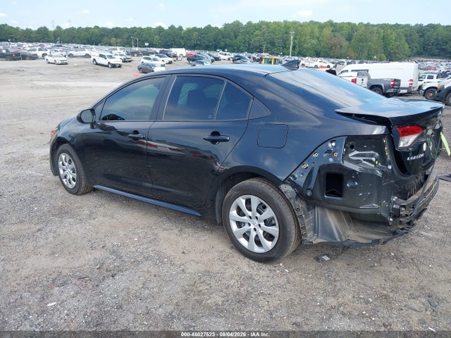 46027523 :رقم المزاد ، 5YFEPMAE4NP373901 vin ، 2022 Toyota Corolla Le مزاد بيع