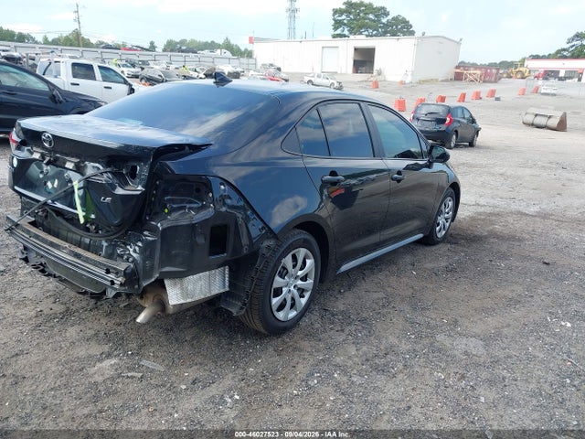 46027523 :رقم المزاد ، 5YFEPMAE4NP373901 vin ، 2022 Toyota Corolla Le مزاد بيع