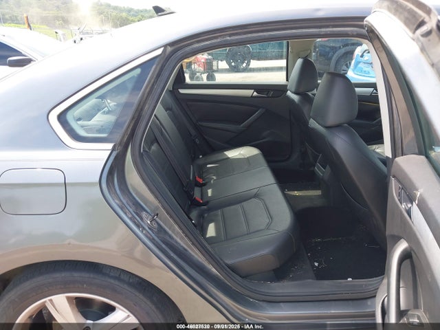 2012 Volkswagen Passat 2.5l Se მანქანა იყიდება აუქციონზე, vin: 1VWBH7A39CC049510, აუქციონის ნომერი: 46027530