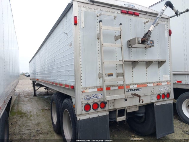 46027561 :رقم المزاد ، 1W1MAFYA83A236849 vin ، 2003 Wilson Trailer Co Grain Semi Trailer مزاد بيع