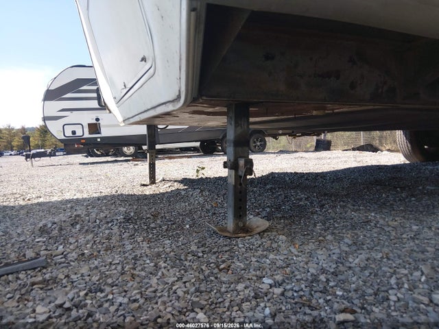 2004 Forest River Cedar Creek მანქანა იყიდება აუქციონზე, vin: 4X4FCRF204P187956, აუქციონის ნომერი: 46027576