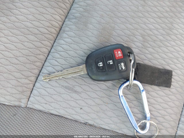 Продаж на аукціоні авто 2016 Toyota Corolla Le, vin: 2T1BURHE7GC732837, номер лоту: 46027592