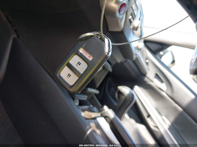 46027605 :رقم المزاد ، 5J6TF2H55DL002574 vin ، 2013 Honda Crosstour Ex-l V6 مزاد بيع