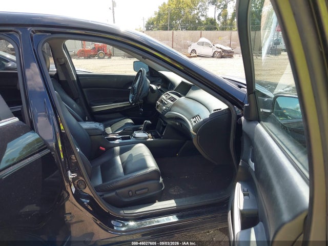 46027605 :رقم المزاد ، 5J6TF2H55DL002574 vin ، 2013 Honda Crosstour Ex-l V6 مزاد بيع